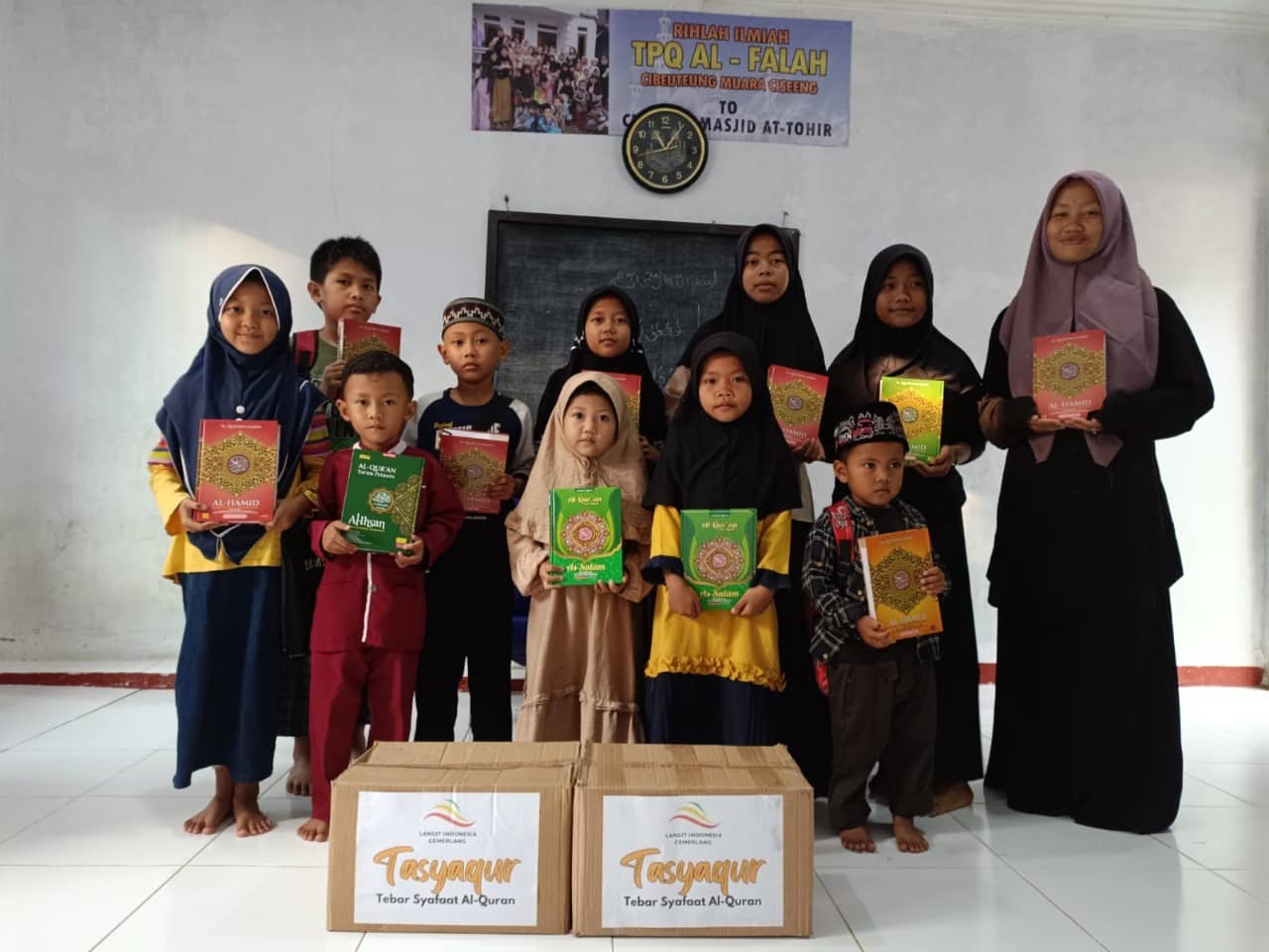 Yayasan Langit Indonesia Cemerlang Adakan Program Tebar Syafaat Al-Quran di Ciseeng Bogor