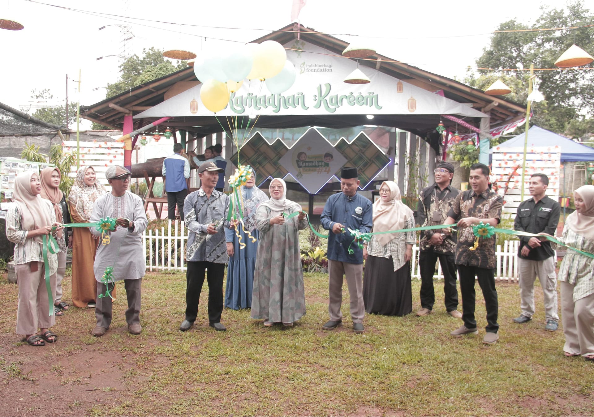 Indah Berbagi Foundation Persembahkan Kampung Berbagi Ramadhan #4 di Desa Jabon Mekar Parung Kabupaten Bogor